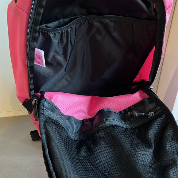 Supreme x The North Face Prim Pink Outer Tape Seam Backpack - Picture 9 of 12